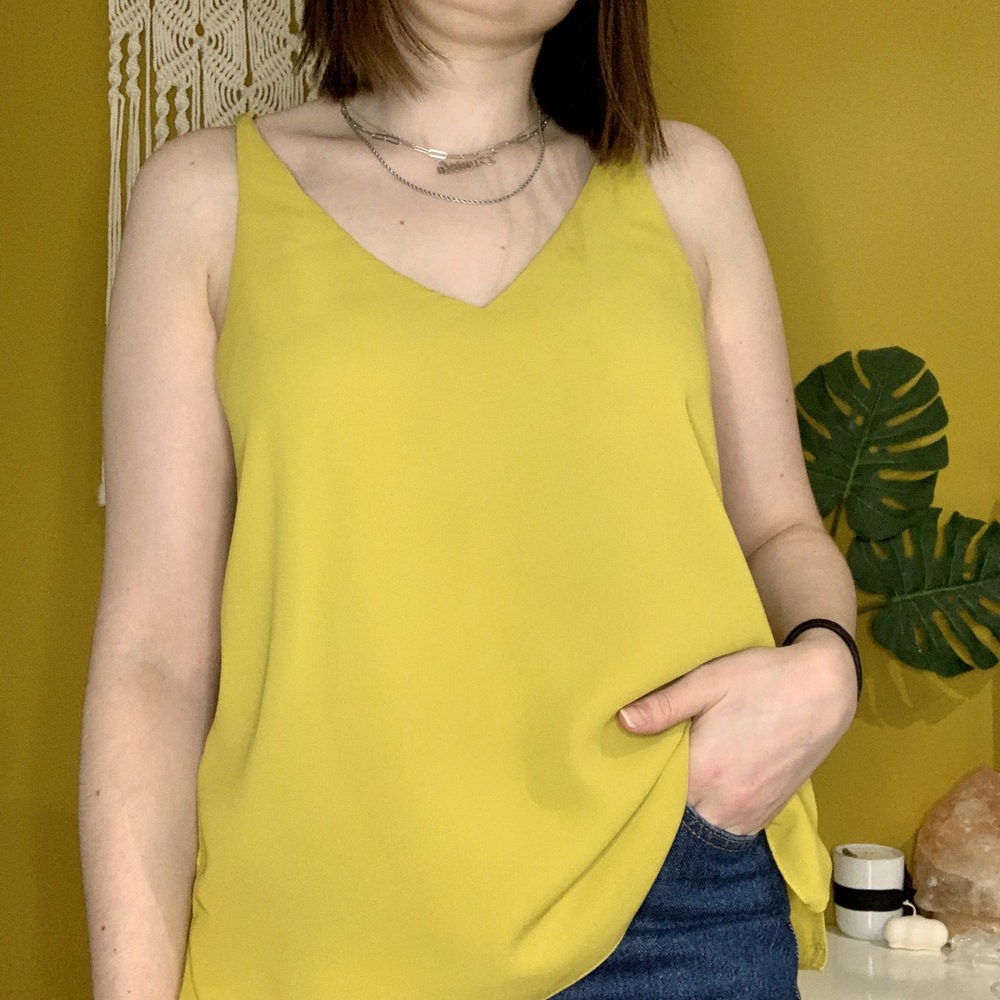 YELLOW V NECK CAMISOLE